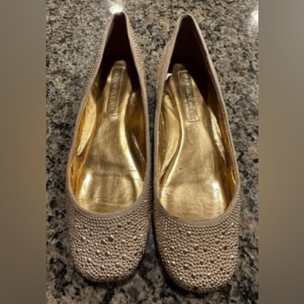 BCBGMAXAZRIA women’s gold studded ballet flats size 7